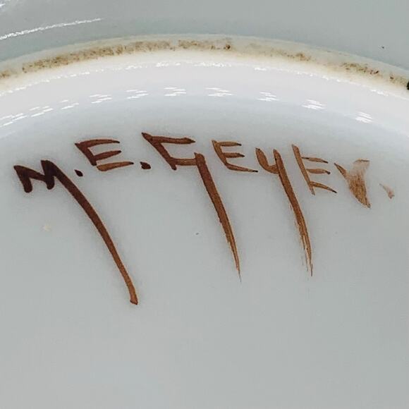 RS Germany Vintage Porcelain Plate 6.5" Hand Painted Red Pink Signed M E Geyer - Picture 2 of 6